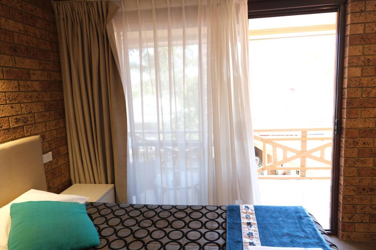 Sapphire Palms Motel Зе-Энтранс Экстерьер фото